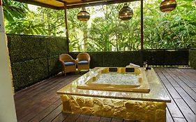 Palo Alto Glamping Hotel